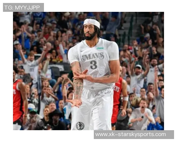 浓眉半场表现亮眼12投6中罚球全中助力球队争胜