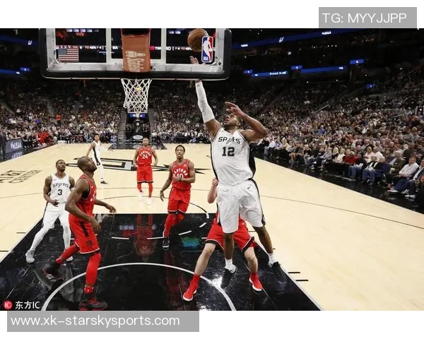 穆雷称赞瓦兰实力被低估认为其篮下表现稳定对抗能力强大