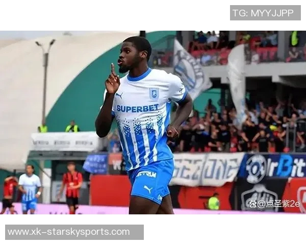 哥伦比亚前锋萨缅托考虑加盟中超尽管东欧球队竞争激烈